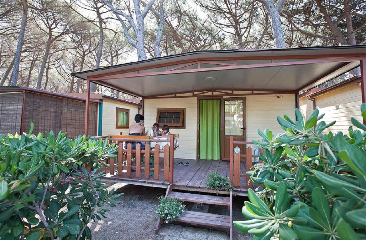 מרינה די ביבונה Camping Free Beach מראה חיצוני תמונה