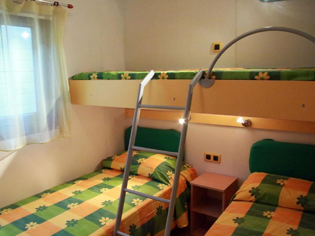 מרינה די ביבונה Camping Free Beach מראה חיצוני תמונה